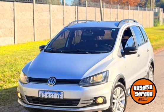 Autos - Volkswagen Suran 2018 GNC 130000Km - En Venta