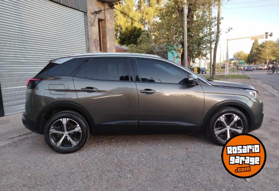 Autos - Peugeot 3008 no 308 5008 208 2017 Nafta 100000Km - En Venta