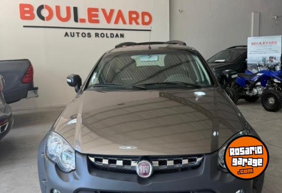 Autos - Fiat PALIO ADVENTURE 2014 Nafta  - En Venta