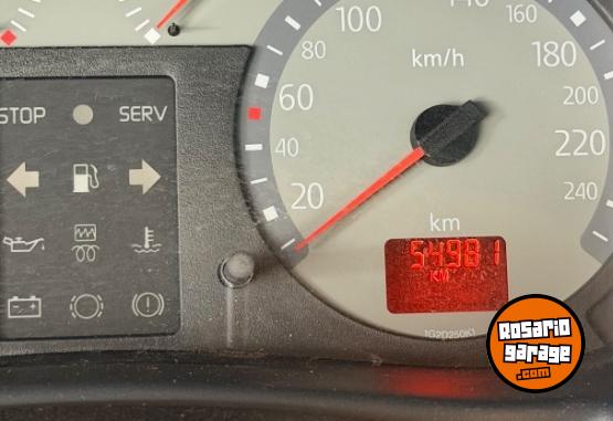 Autos - Renault Clio privilege 1.6 2004 Nafta 55000Km - En Venta
