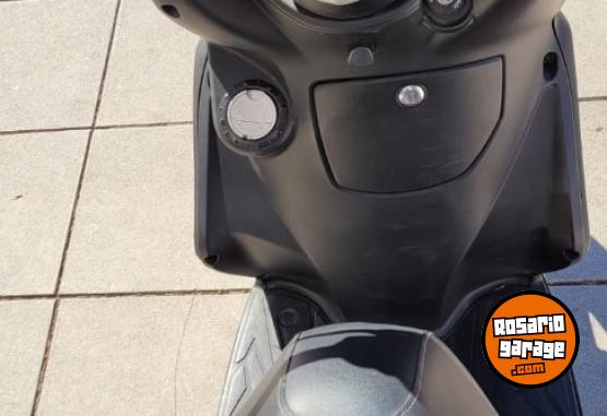 Motos - Kymco Agility 200 2025 Nafta 5000Km - En Venta