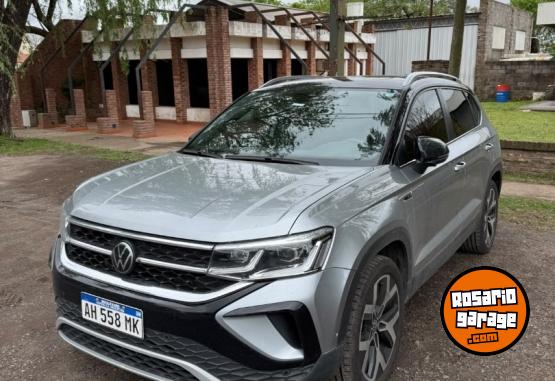 Autos - Volkswagen Taos higland 2025 Nafta 18000Km - En Venta