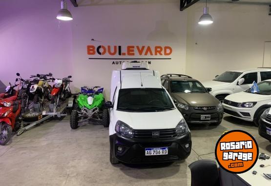 Utilitarios - Fiat Fiorino 2024 Diesel 25000Km - En Venta