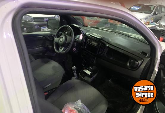 Utilitarios - Fiat Fiorino 2024 Diesel 25000Km - En Venta