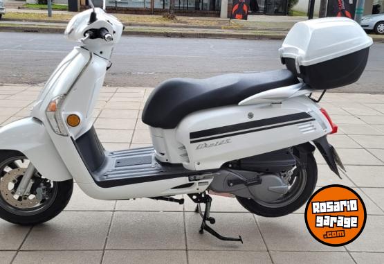 Motos - Kymco LIKE 125 2021 Nafta 12000Km - En Venta