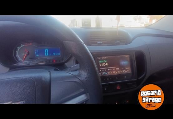 Autos - Chevrolet Spin 2016 GNC 195000Km - En Venta