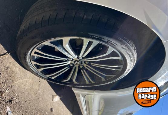 Accesorios para Autos - Cubiertas 225/45/17 - En Venta