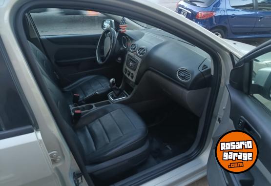 Autos - Ford FOCUS TREND 2010 GNC 111111Km - En Venta