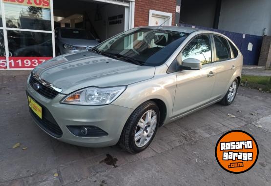 Autos - Ford FOCUS TREND 2010 GNC 111111Km - En Venta
