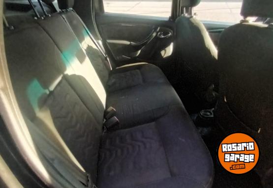 Camionetas - Renault DUSTER PH2 PRIVILEGE 1.6 2016 GNC 111111Km - En Venta