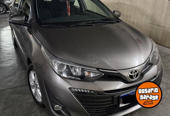 Autos - Toyota Yaris xls 2019 Nafta 106000Km - En Venta