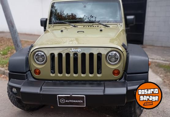 Camionetas - Jeep Wrangler 3.6 Unlimited 28 2013 Nafta 90000Km - En Venta