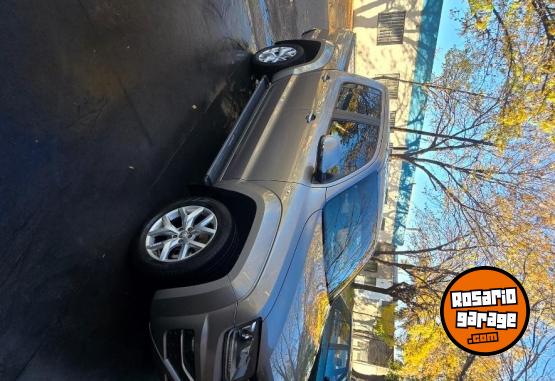 Camionetas - Volkswagen Amarok V6 2023 Diesel 100000Km - En Venta