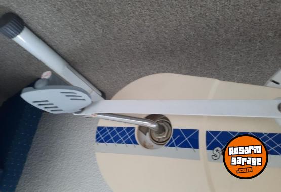 Deportes - Bicicleta fija de aire tipo spinning con manill móvil - En Venta
