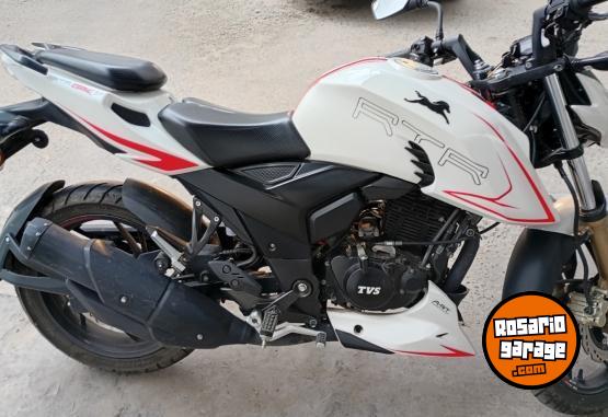 Motos - TVS RTR 2023 Nafta 3900Km - En Venta