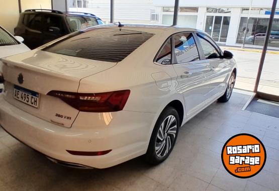 Autos - Volkswagen VENTO 1,4 TSI HIGHLINE AQ 2020 Nafta 123120Km - En Venta