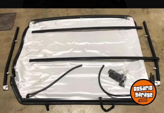 Accesorios para Autos - Lona Fiat toro Mopar original, nueva - En Venta