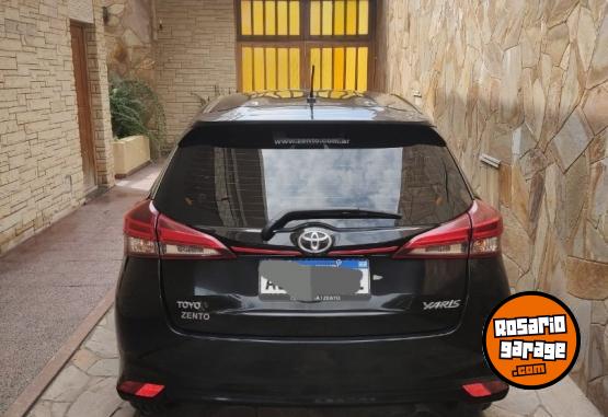 Autos - Toyota 2019 2019 Nafta 72300Km - En Venta