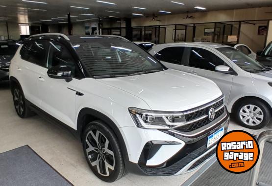 Autos - Volkswagen TAOS HIGHLINE BITONO 2024 Nafta 27500Km - En Venta