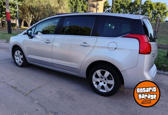 Autos - Peugeot 5008 7 PLAZAS ALLURE PLUS 2012 Nafta 84563Km - En Venta