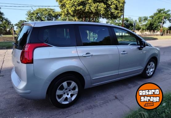 Autos - Peugeot 5008 7 PLAZAS ALLURE PLUS 2012 Nafta 84563Km - En Venta