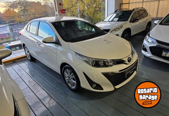 Autos - Toyota Yaris xls 4p 6mt 2019 Nafta 54000Km - En Venta