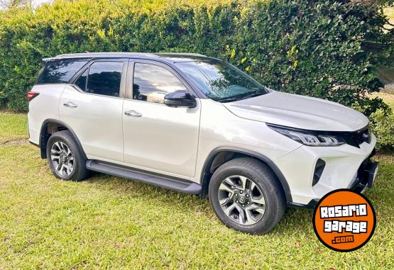 Camionetas - Toyota SW4 Diamond 2022 Diesel 70000Km - En Venta