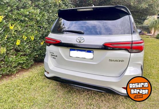 Camionetas - Toyota SW4 Diamond 2022 Diesel 70000Km - En Venta