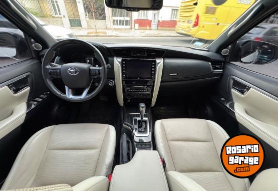 Camionetas - Toyota Sw4 diamond 2.8 tdi at6 2022 Diesel 85000Km - En Venta