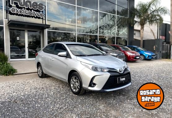 Autos - Toyota Yaris XLS 1.5 MT 4 Ptas 2022 Nafta 49000Km - En Venta