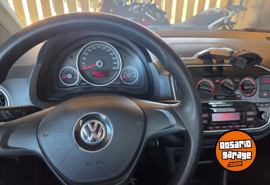 Autos - Volkswagen Up move 2017 Nafta 118000Km - En Venta