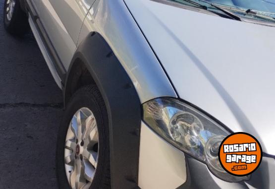 Autos - Fiat Palio adventure 2015 Nafta 200000Km - En Venta