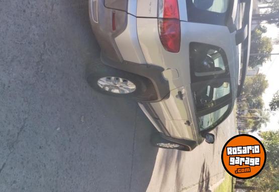 Autos - Fiat Palio adventure 2015 Nafta 200000Km - En Venta