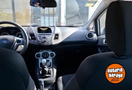Autos - Ford Fiesta 2016 Nafta 73000Km - En Venta