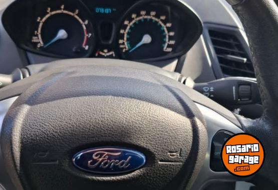 Autos - Ford Fiesta 2016 Nafta 73000Km - En Venta