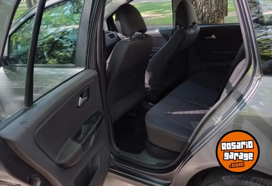 Autos - Volkswagen Suran Highline MSI 2017 Nafta 110000Km - En Venta