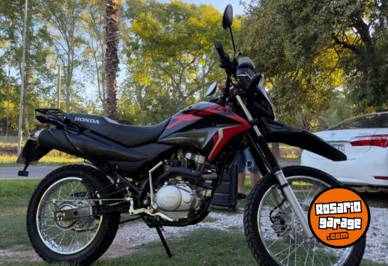 Motos - Honda Xr 2024 Nafta 4600Km - En Venta