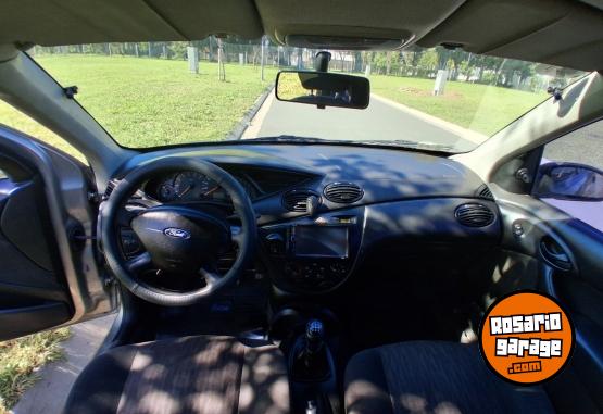 Autos - Ford FOCUS 2005 GNC 282000Km - En Venta
