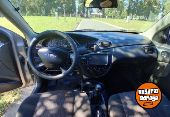 Autos - Ford FOCUS 2005 GNC 282000Km - En Venta