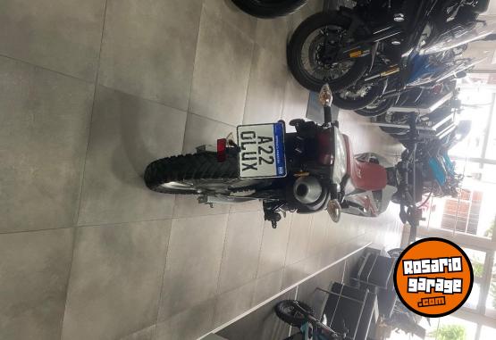 Motos - Honda Tornado 250 2024 Nafta 5000Km - En Venta