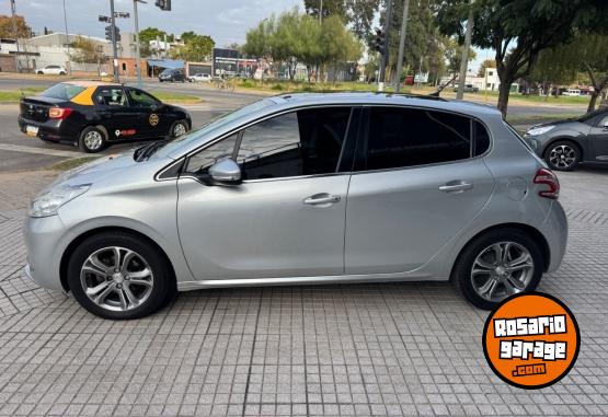 Autos - Peugeot 208 FELINE 1.6 5P 2013 Nafta 115000Km - En Venta