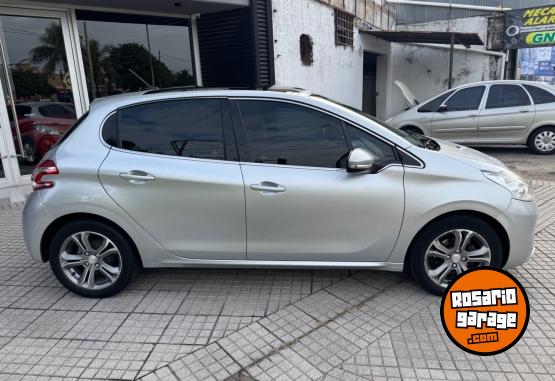 Autos - Peugeot 208 FELINE 1.6 5P 2013 Nafta 115000Km - En Venta