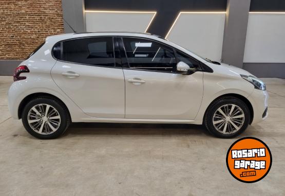 Autos - Peugeot 208 FELINE 1.6L MT 5P 2019 Nafta 86000Km - En Venta
