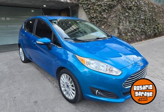Autos - Ford Fiesta Titanium 2017 GNC 115000Km - En Venta