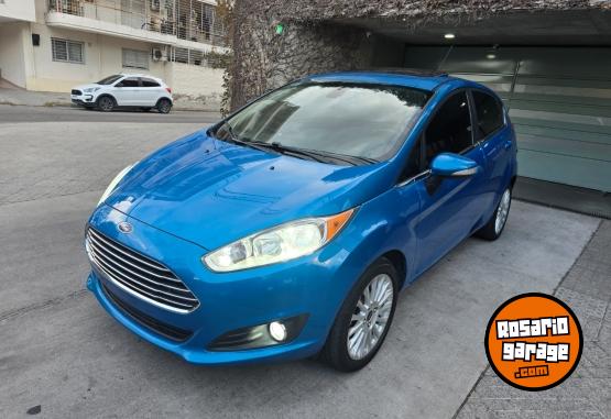 Autos - Ford Fiesta Titanium 2017 GNC 115000Km - En Venta