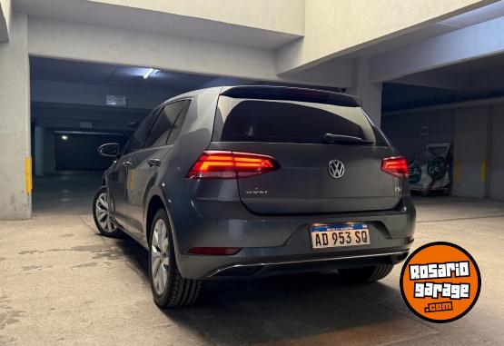 Autos - Volkswagen Golf Comfortline 2019 Nafta 96000Km - En Venta