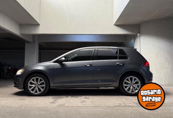Autos - Volkswagen Golf Comfortline 2019 Nafta 96000Km - En Venta