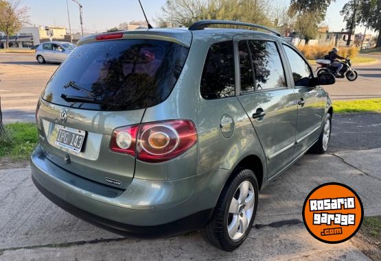 Autos - Volkswagen SURAN TRENDLINE 1.6 2010 Nafta 160000Km - En Venta