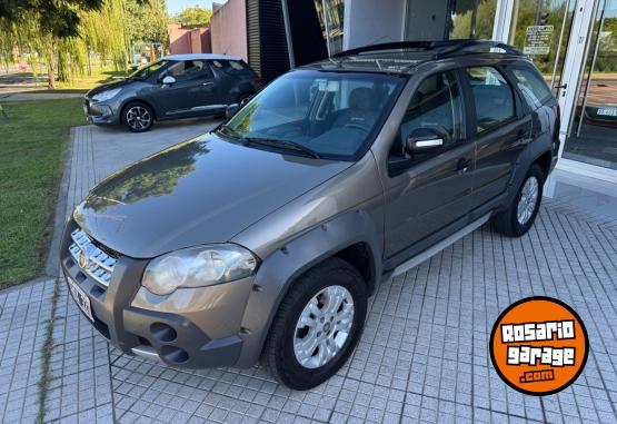 Autos - Fiat PALIO WEEKEND ADVENTURE 2009 Nafta 200000Km - En Venta
