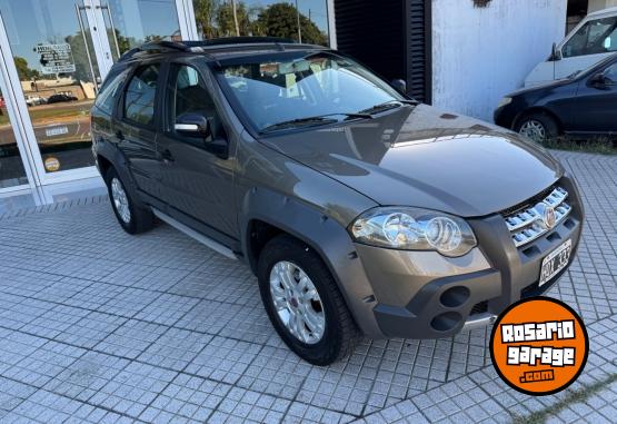 Autos - Fiat PALIO WEEKEND ADVENTURE 2009 Nafta 200000Km - En Venta